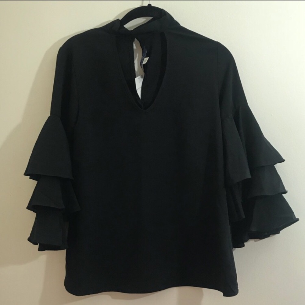 NWT Francesca’s Blue Rain Black Ruffle Sleeve Top